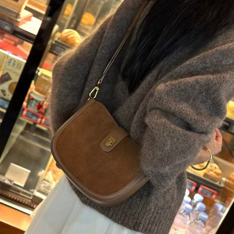 女性向け高級デザインクロスボディバッグ レディース本革スクエ - Luxury Bags That Are Affordable のレビューと価格