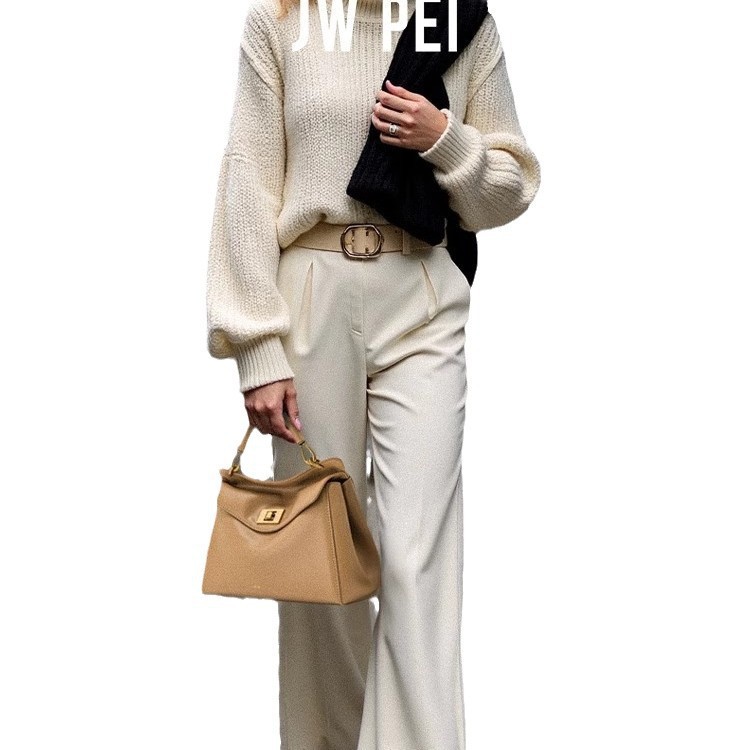 JW PEI ピローバッグ、ロックバッグ、ショルダーバッグ、 - Luxury Bags That Are Affordable のレビューと価格