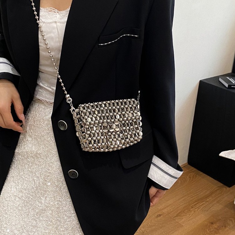PU 高級感 ソリッドカラー イブニングバッグ 透かし彫り  - Luxury Bags Trend 2025 のレビューと価格