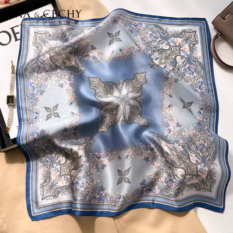 バロック花柄 100% 桑シルク正方形スカーフ 50 センチ - Luxury Bags Trending のレビューと価格