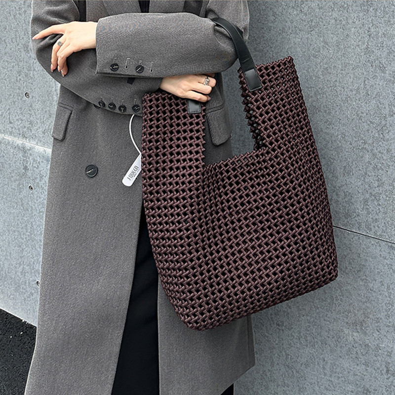 2025年ラグジュアリー中空織り大容量トートバッグブランド女 - Luxury Bags Trend 2025 のレビューと価格